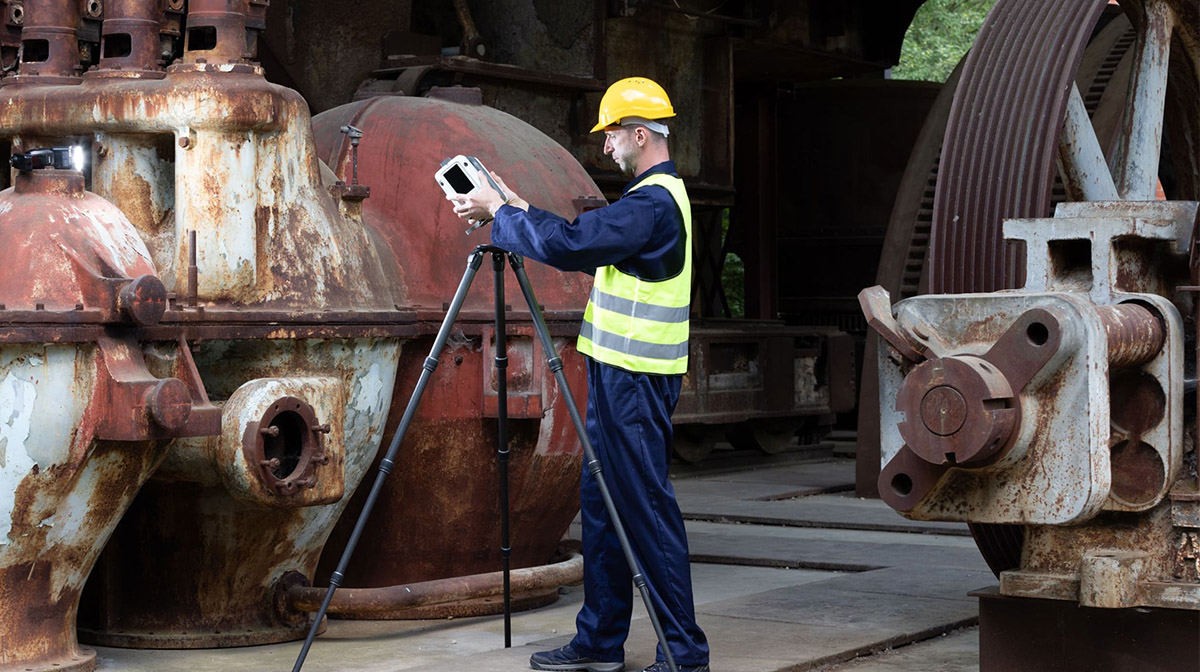 <b>质量检验</b>——制造商和客户能毫不费力地检测出缺陷与不规则，加快生产过程，同时确保极高的产品质量控制水平。