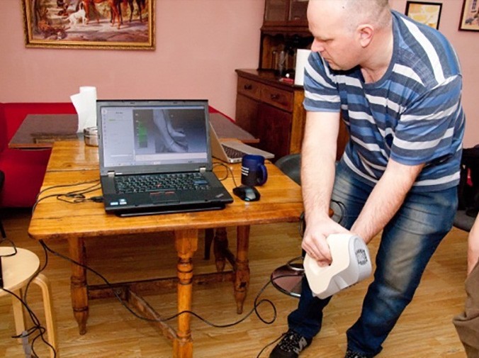 Artec Eva参与制作3D打印的假体腓肠肌